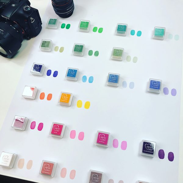 stempelpuder til fingeraftryks plakat hos PRIK og STREG